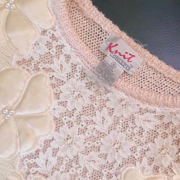 1980’s Vintage Pink Sweater - Picture 4 of 4